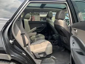Hyundai Santa Fe Limited Ultimate AWD 2018 Black