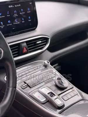 Hyundai Santa Fe Limited 2022 Red