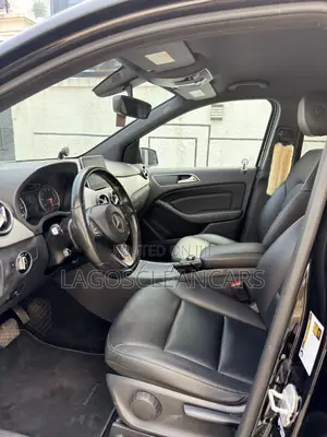 Mercedes-Benz B-Class B250 Petrol 2015 Black