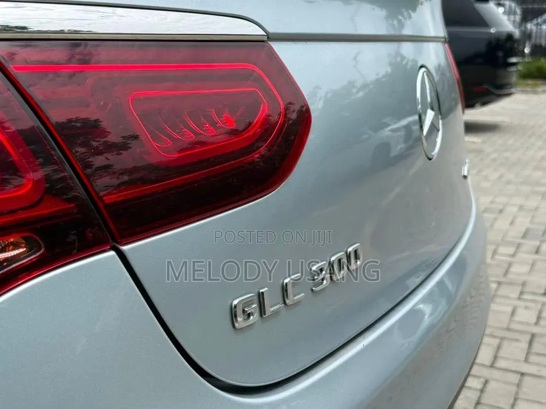 Mercedes-Benz GLC-Class 2023 Silver