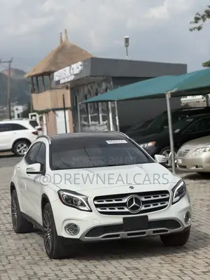 Mercedes-Benz GLA-Class 2017 White