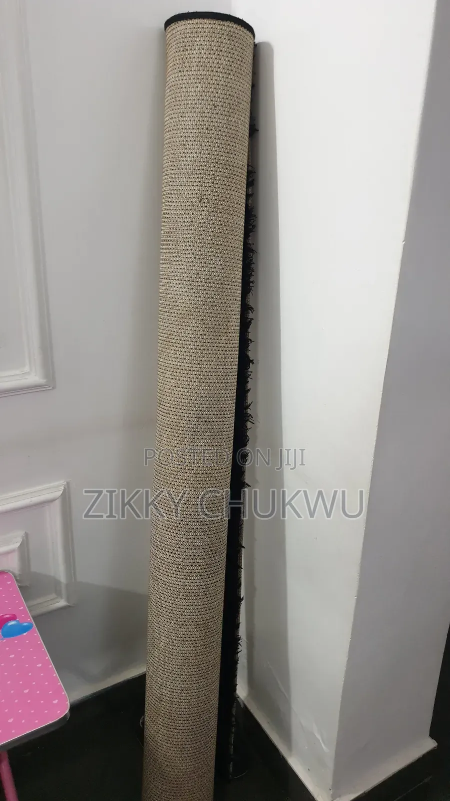 5ft by 7ft Plan Black Center Rug