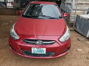 Hyundai Accent SE Sedan 2016 Red
