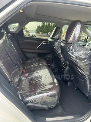 Lexus RX 350 FWD 2018 White