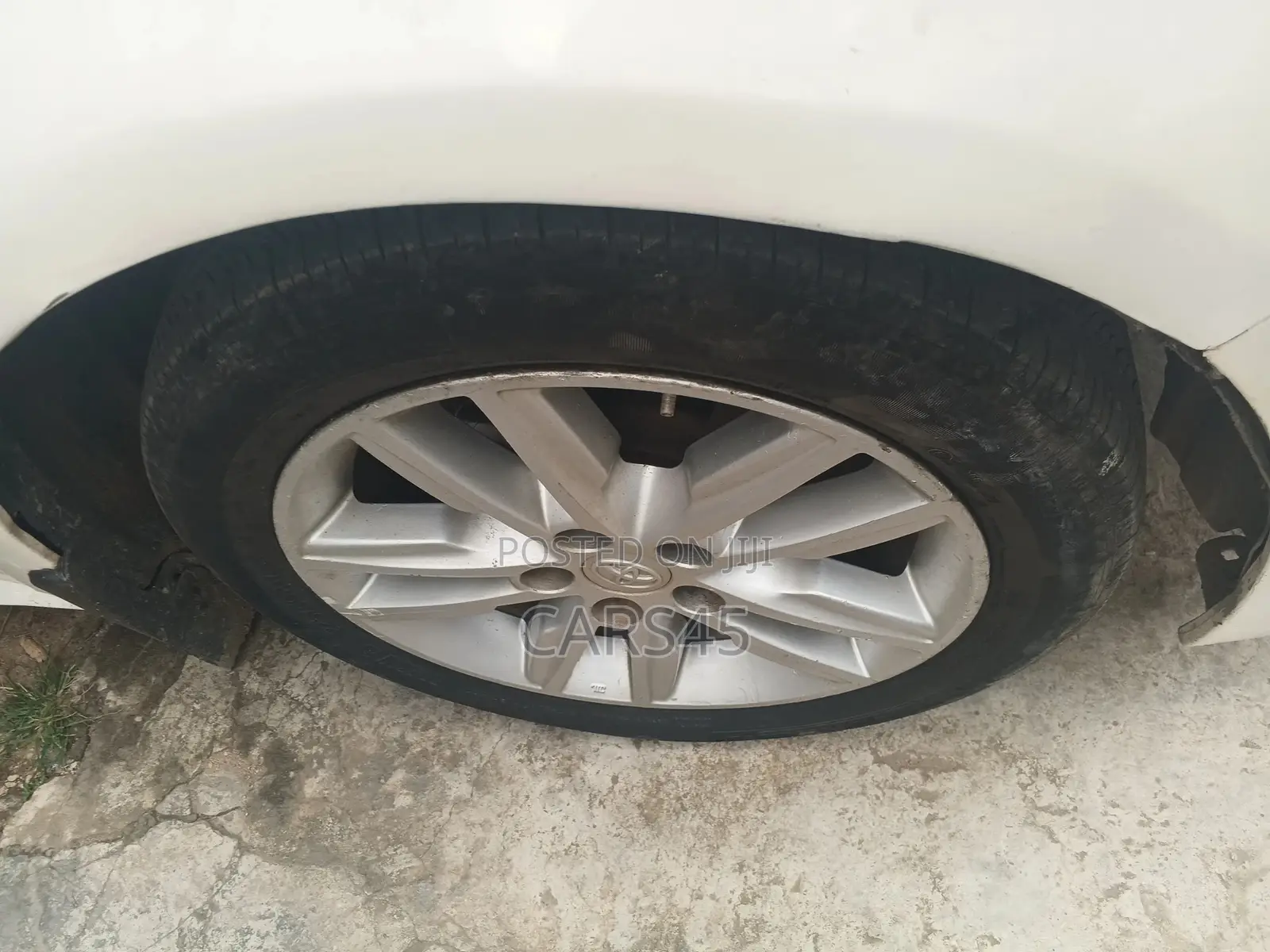 Toyota Avalon 2013 White