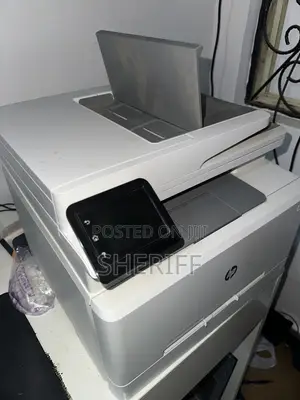 Color LaserJet Pro MFP M282nw