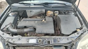 Opel Vectra 2.2 2008 Black