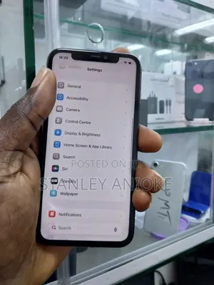 Apple iPhone 11 Pro 64 GB Gray