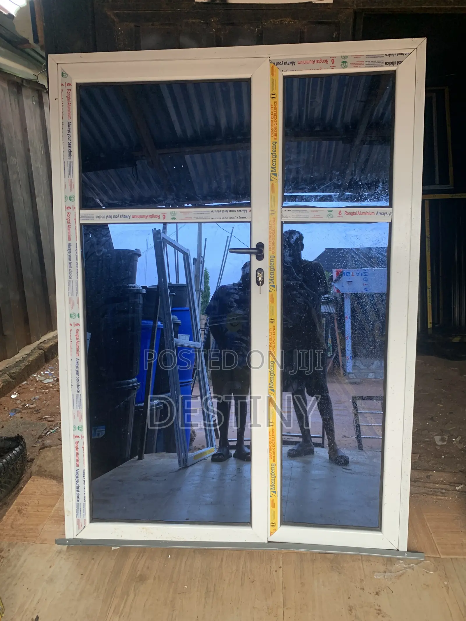 Cesement Door