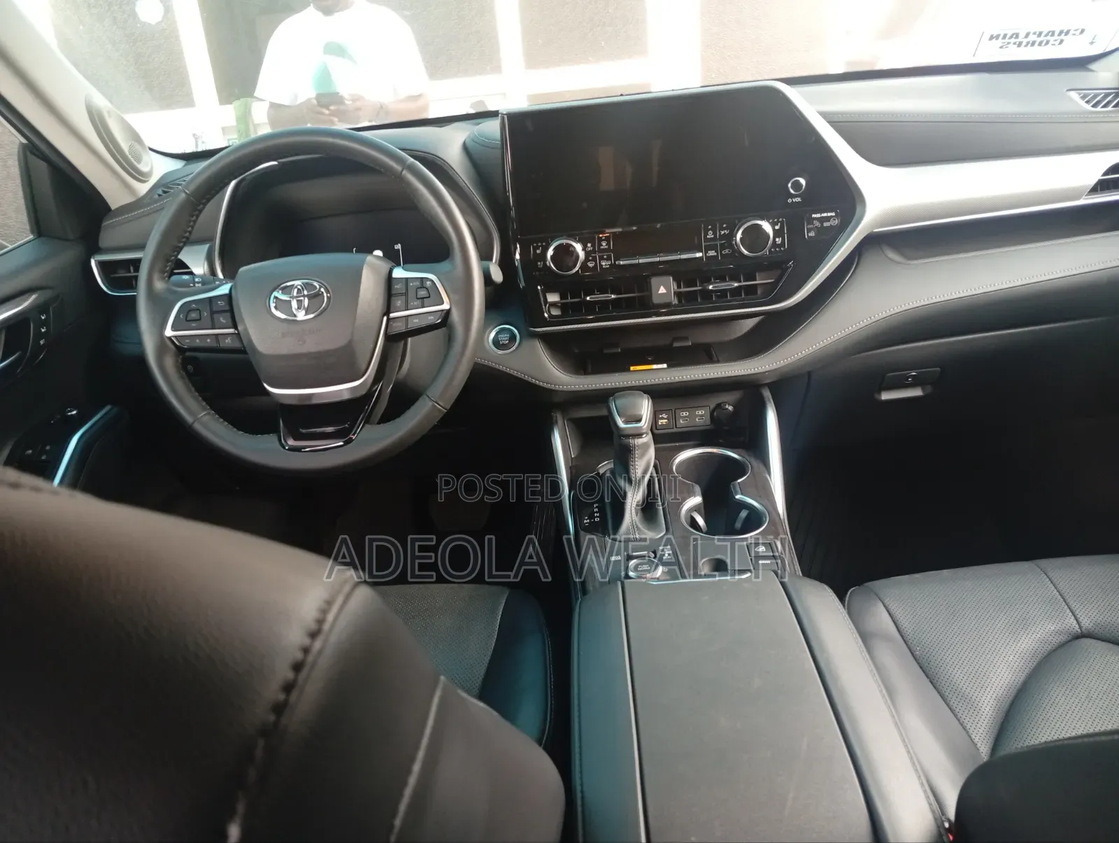 Toyota Highlander 2024 Blue