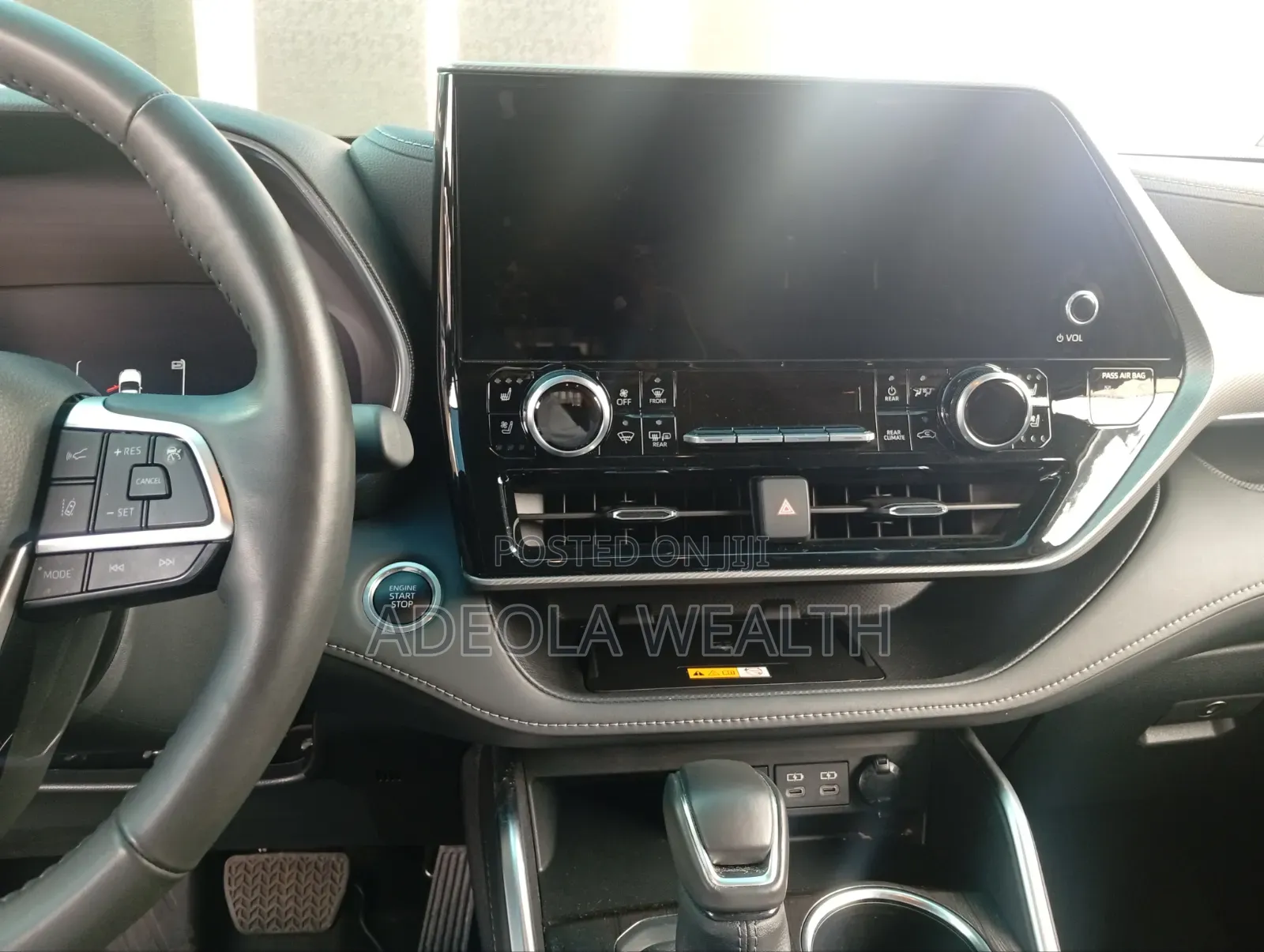 Toyota Highlander 2024 Blue