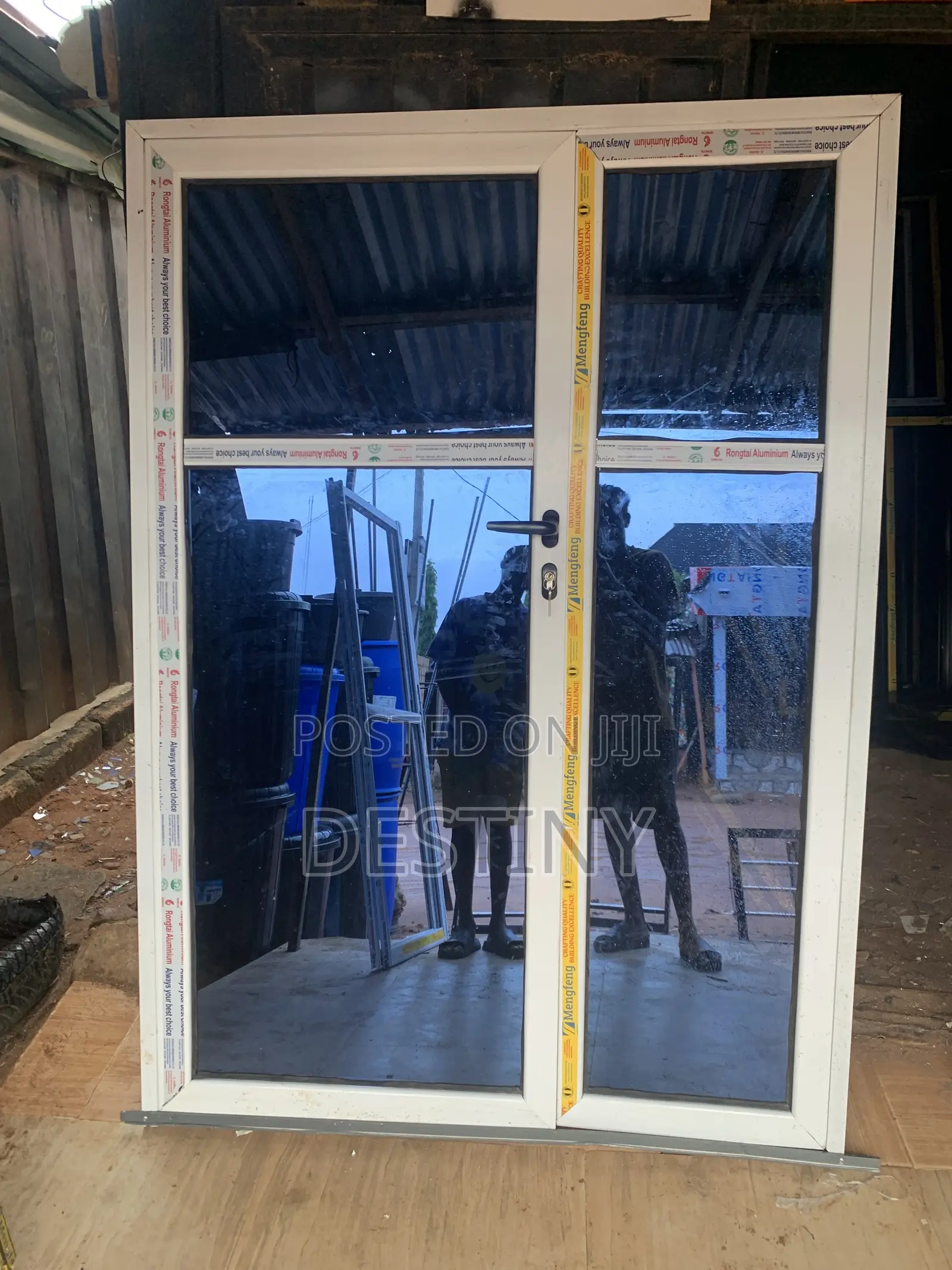 Cesement Door