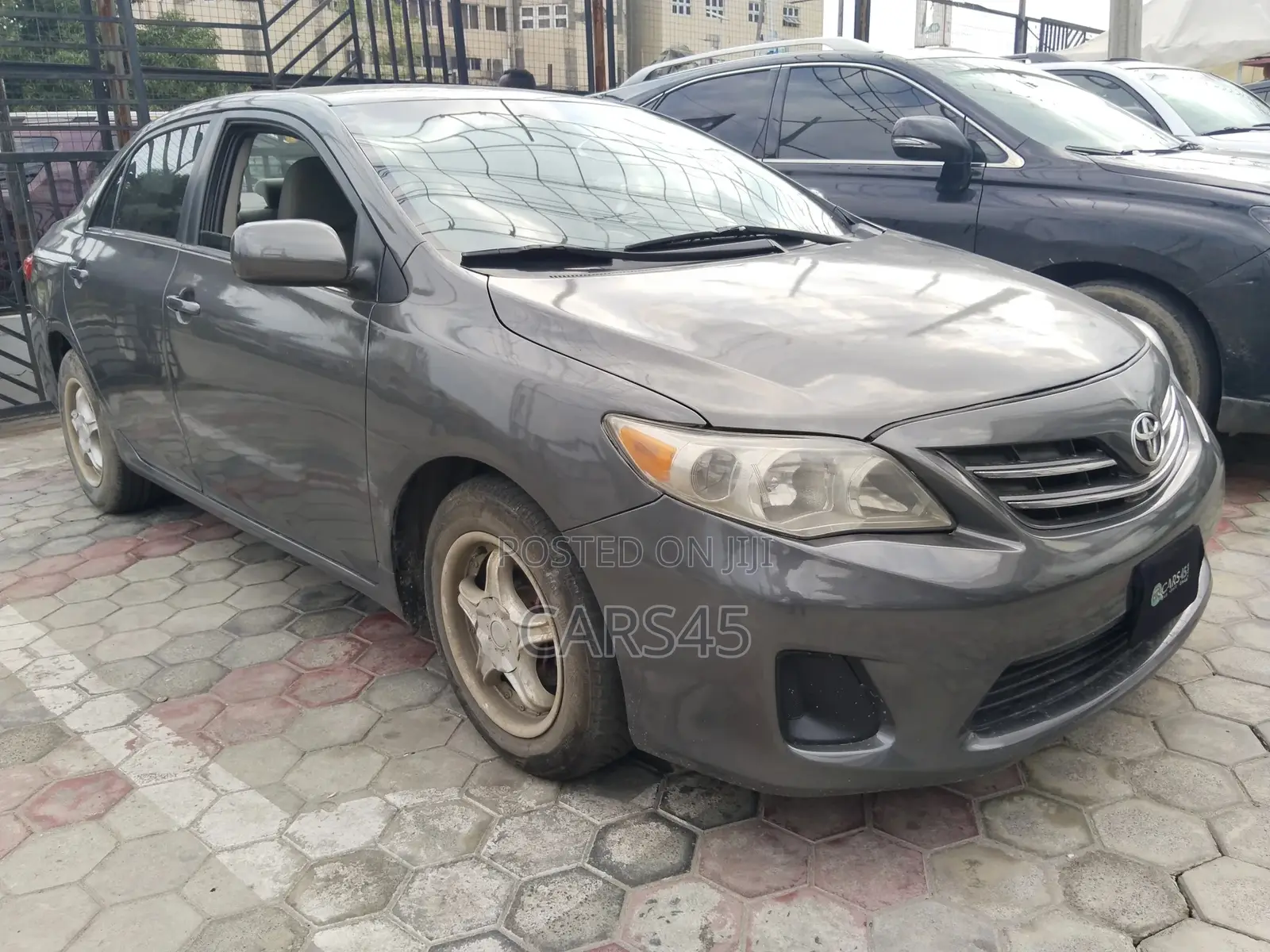 Toyota Corolla 2013 Gray