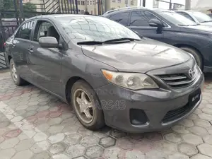 Toyota Corolla 2013 Gray