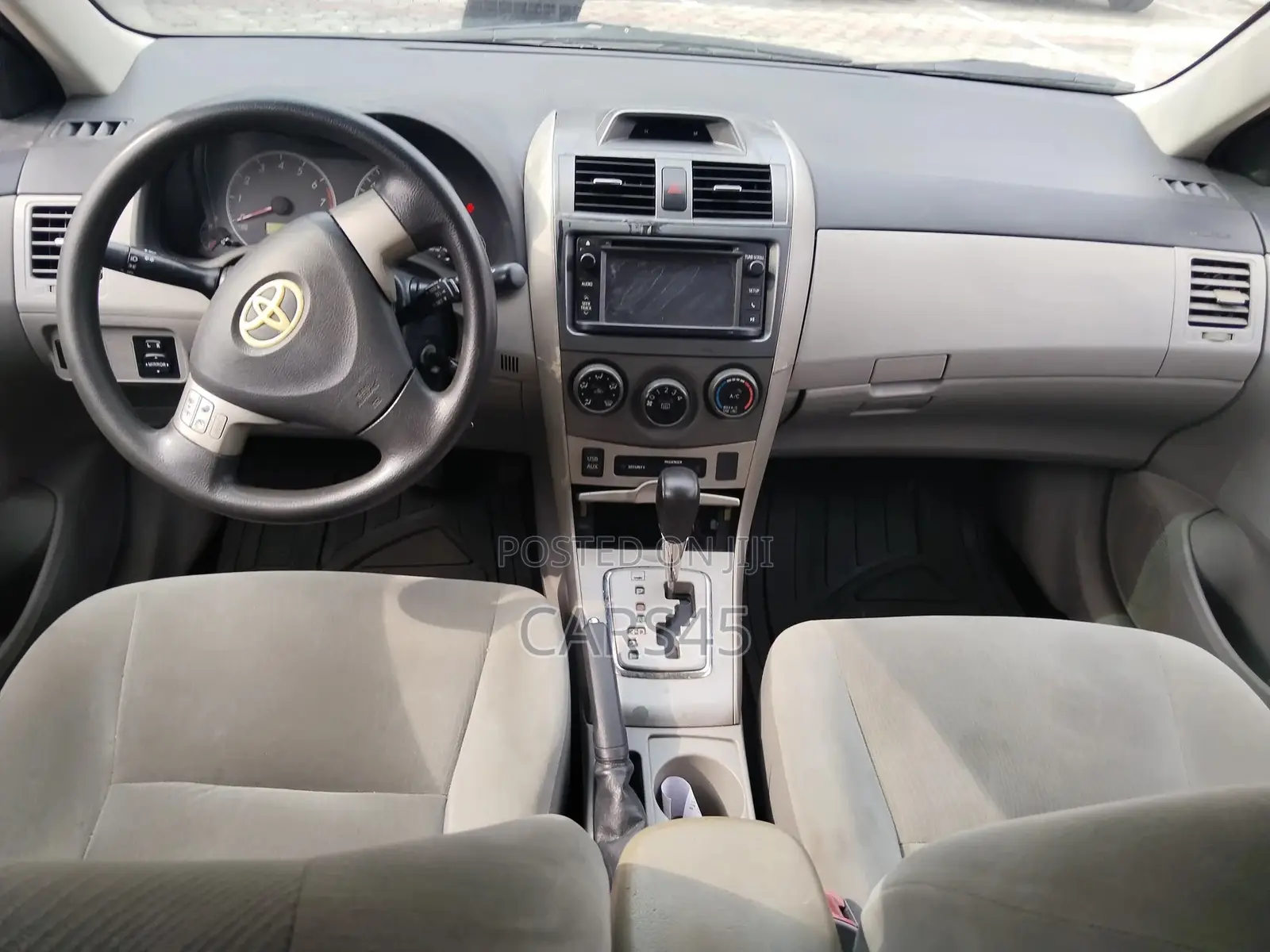 Toyota Corolla 2013 Gray