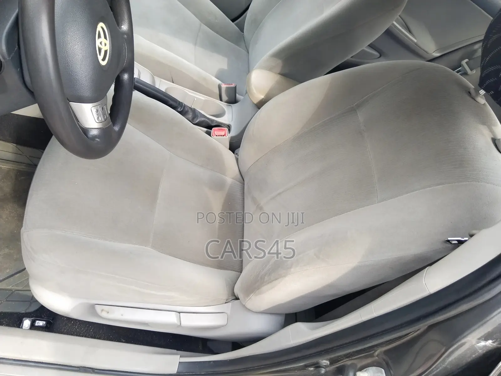 Toyota Corolla 2013 Gray