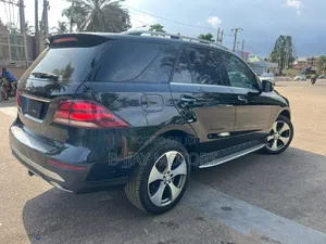 Mercedes-Benz GLE-Class 2017 Black