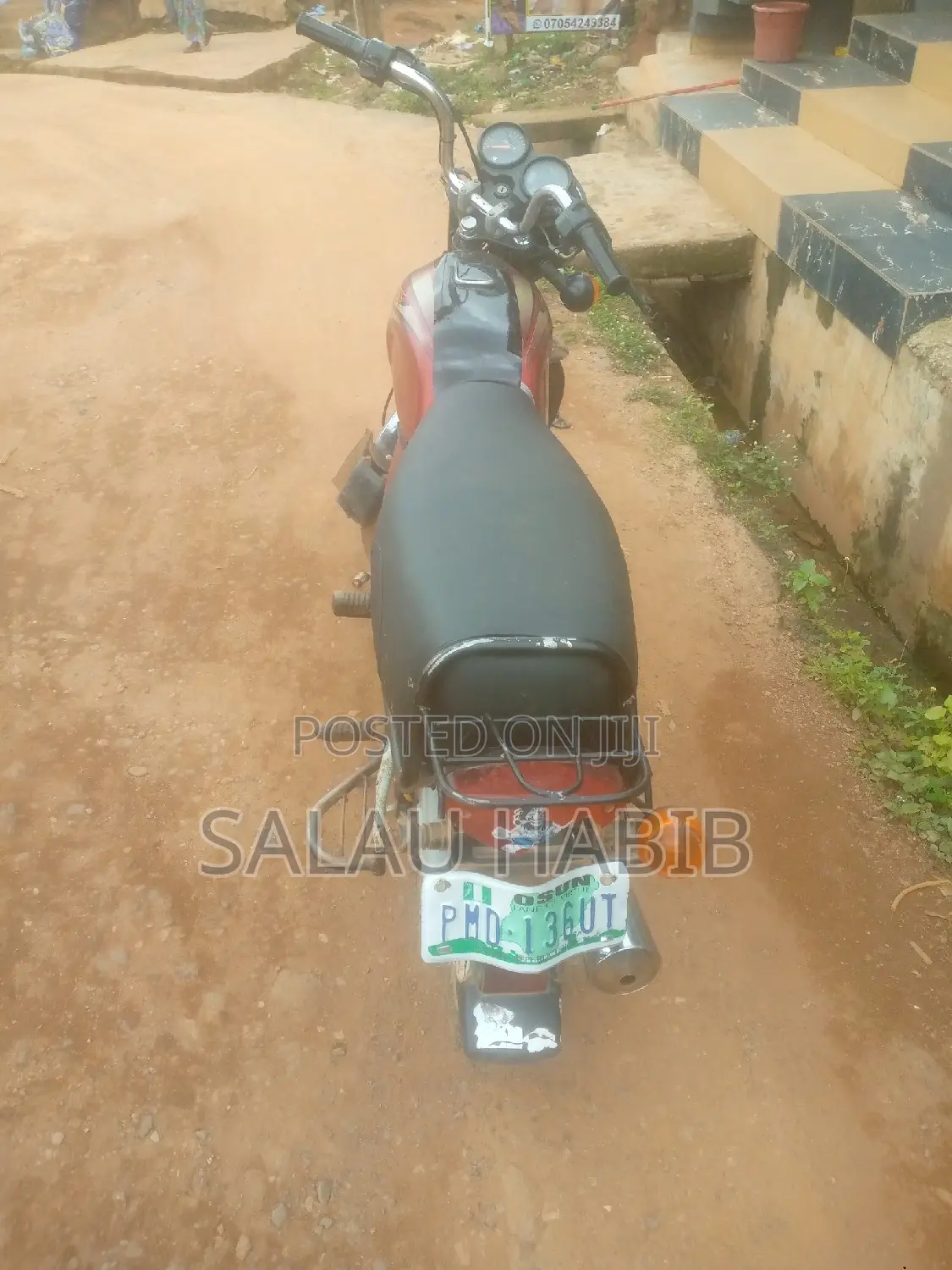 Bajaj Boxer 2025 Red