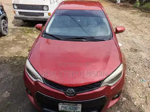 Toyota Corolla L 4dr Sedan (1.8L 4cyl 4A) 2015 Red