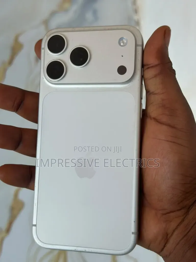 Apple iPhone 17 Pro Max 256 GB White