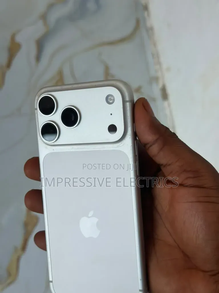 Apple iPhone 17 Pro Max 256 GB White