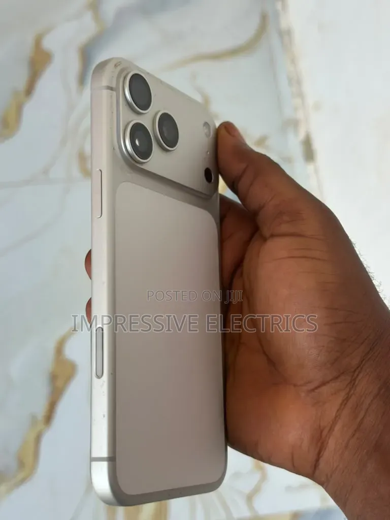 Apple iPhone 17 Pro Max 256 GB White