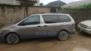 Sienna 2001 Nigerian Used for Sale