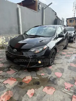 Toyota Corolla S 4dr Sedan (1.8L 4cyl CVT) 2016 Black