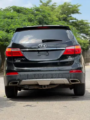 Hyundai Santa Fe 2015 Black