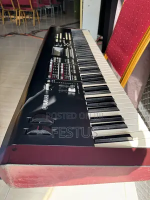 Yamaha Moxf8