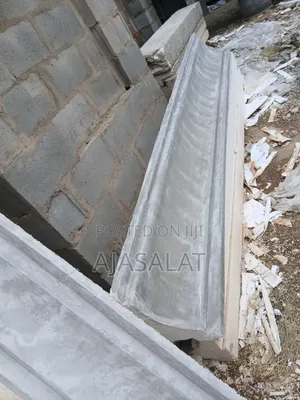 250 by 250 Polystyrene Parapet
