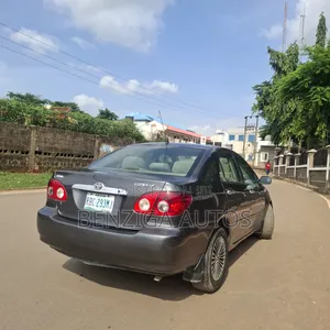 Toyota Corolla 2005 Gray