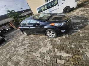 Hyundai Elantra 2013 Black