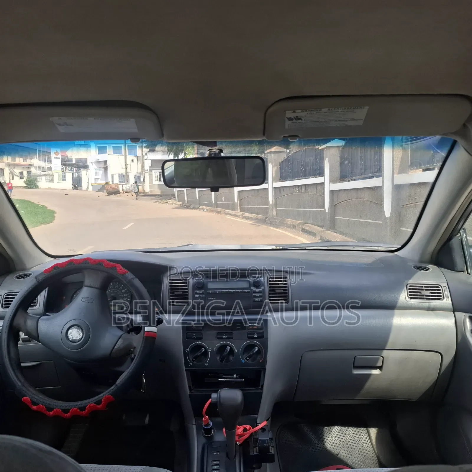Toyota Corolla 2005 Gray