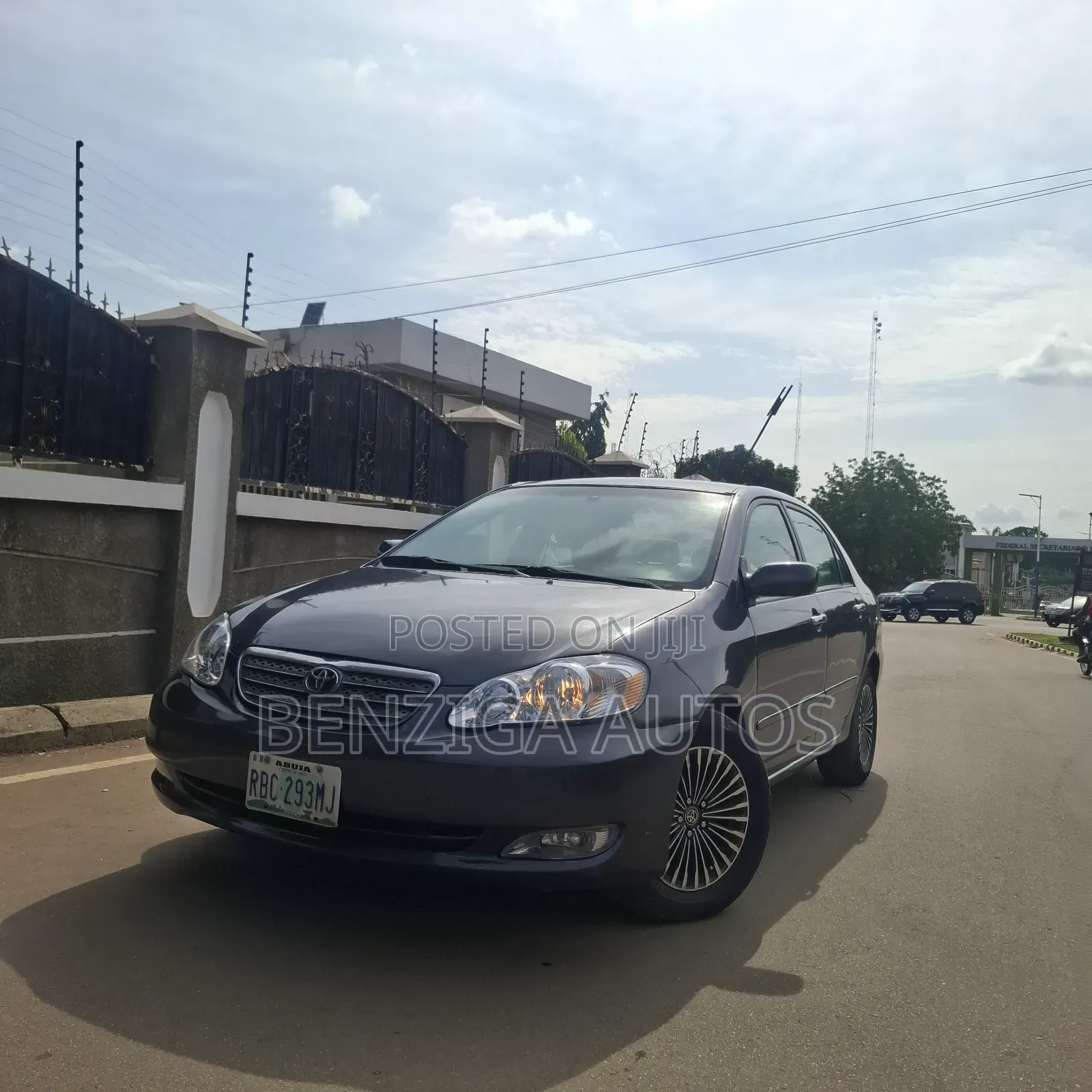 Toyota Corolla 2005 Gray