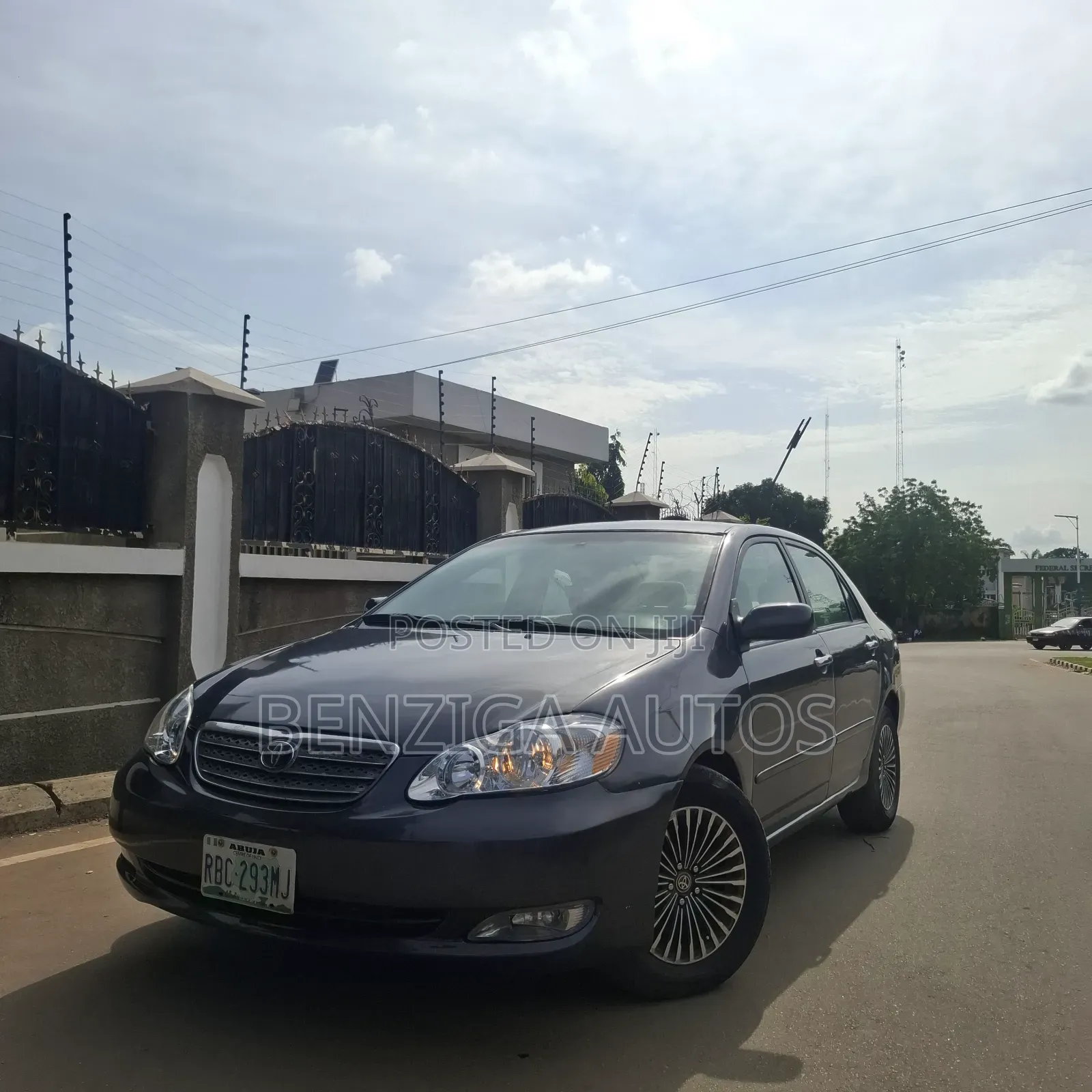 Toyota Corolla 2005 Gray