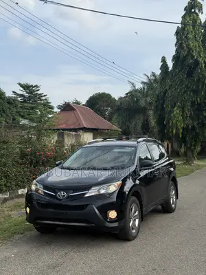 Toyota RAV4 LE 4dr SUV AWD (2.5L 4cyl 6A) 2015 Black