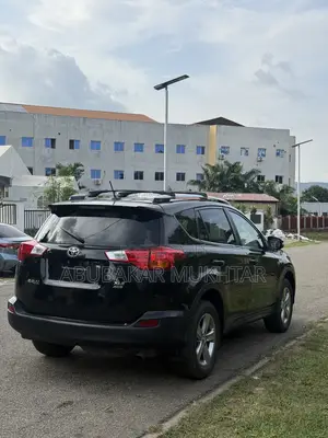 Toyota RAV4 LE 4dr SUV AWD (2.5L 4cyl 6A) 2015 Black