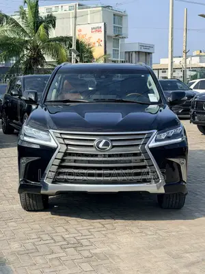 Lexus LX 570 (5 seats) AWD 2017 Black