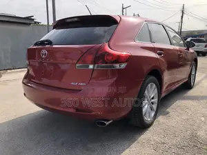 Toyota Venza XLE 2015 Red