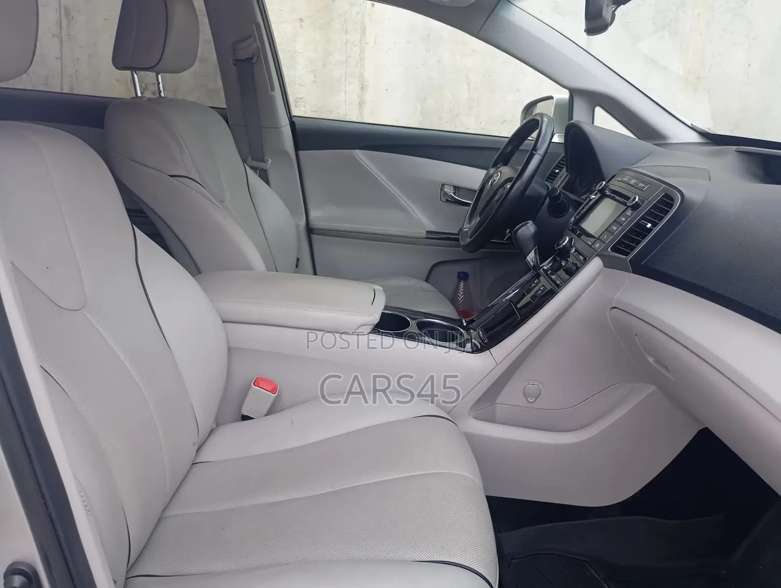 Toyota Venza 2015 Silver