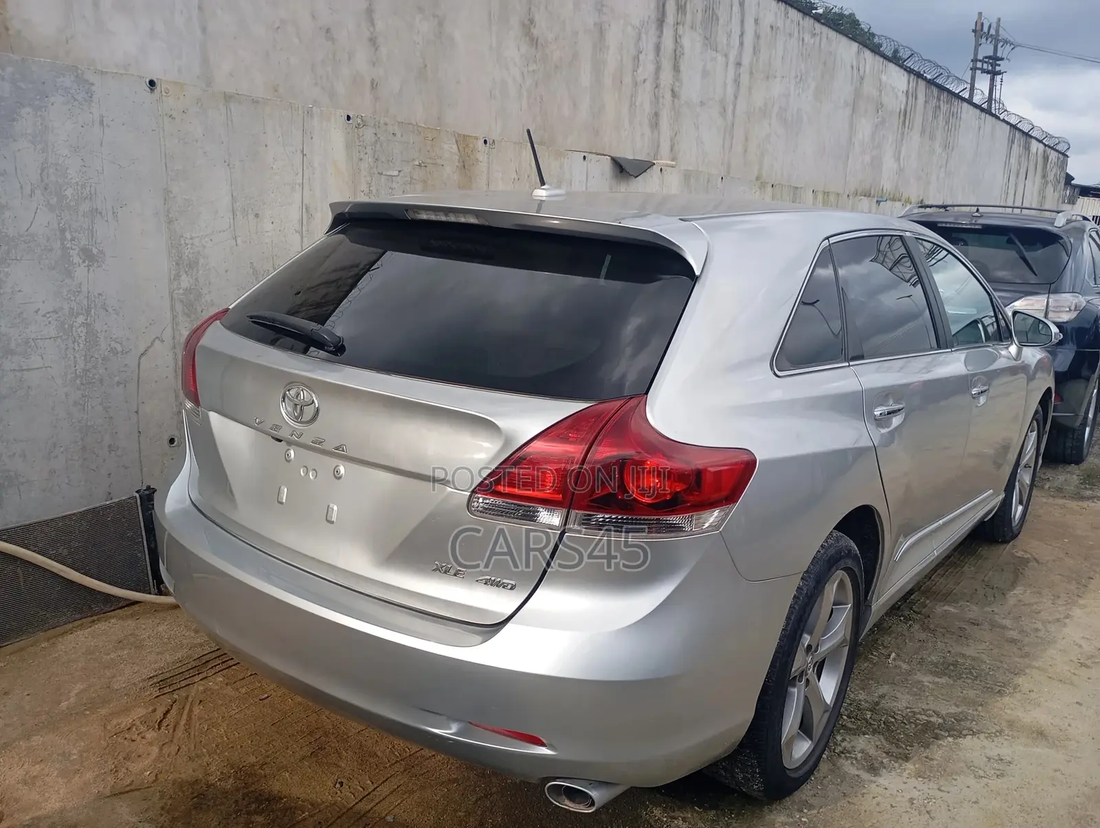 Toyota Venza 2015 Silver
