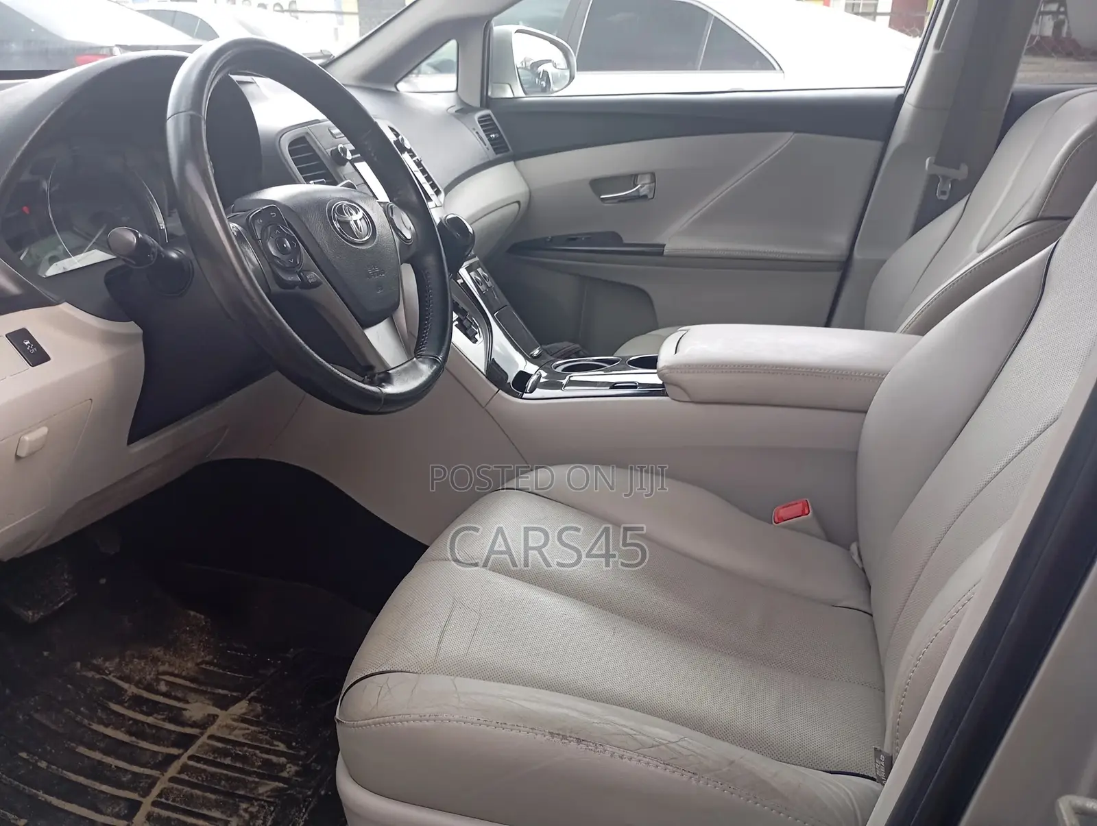 Toyota Venza 2015 Silver