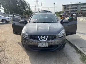 Nissan Qashqai 2013 Gray