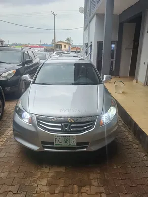 Honda Accord 2009 Silver
