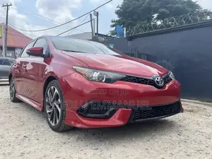 Toyota Corolla 2017 Red