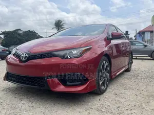 Toyota Corolla 2017 Red