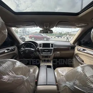 Mercedes-Benz M Class ML 350 4Matic 2012 White