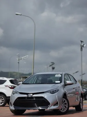 Toyota Corolla 2017 Silver