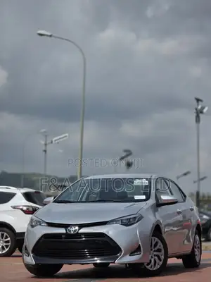 Toyota Corolla 2017 Silver